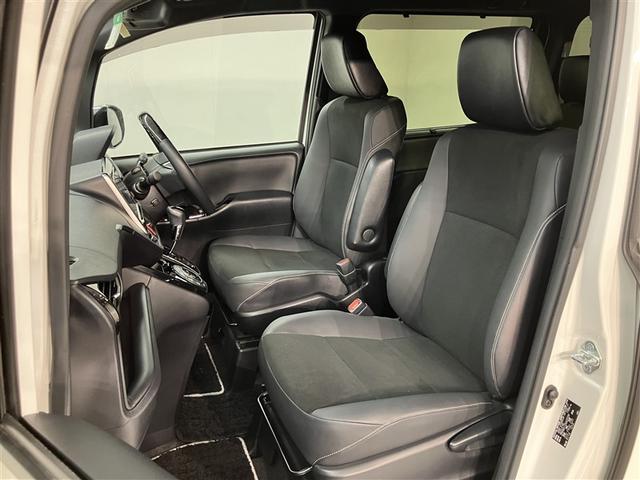 ノア Ｓｉ　ダブルバイビーＩＩＩ　禁煙車　後席モニター　大型オプションナビ　両側電動スライドドア　障害物センサー　衝突軽減ブレーキ　　キーレス　　オートエアコン　デュアルエアバック　１オーナー　アルミホイール　スマートキー（18枚目）
