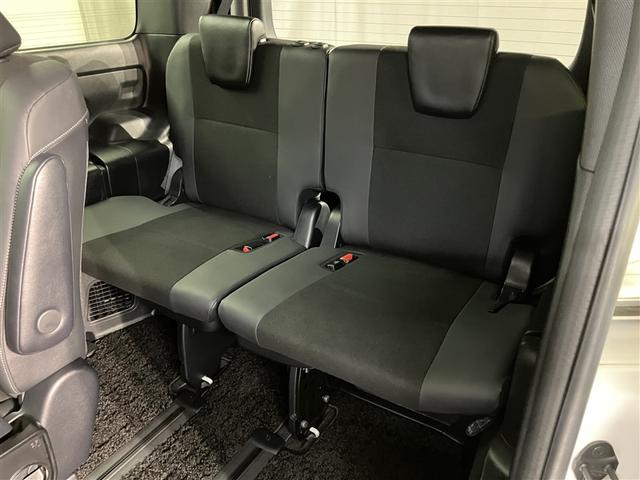 ノア Ｓｉ　ダブルバイビーＩＩＩ　禁煙車　後席モニター　大型オプションナビ　両側電動スライドドア　障害物センサー　衝突軽減ブレーキ　　キーレス　　オートエアコン　デュアルエアバック　１オーナー　アルミホイール　スマートキー（20枚目）