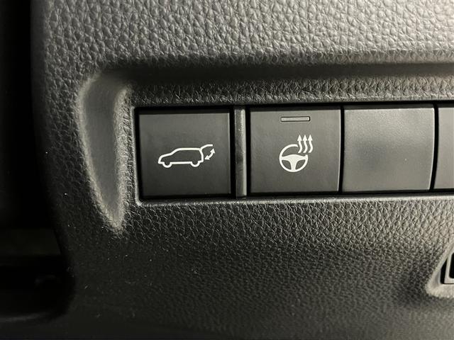 ハリアーハイブリッド Ｚ　レザーパッケージ　走行距離１１０００キロ　全周囲モニター　ＪＢＬスピーカー　ハンドルヒーター　シートヒーター　フルセグＴＶ　　盗難防止システム　Ｂモニター　ＬＥＤライト　パワーウィンドウ　クルコン　　パワーシート（19枚目）