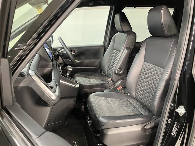 ヴォクシー Ｓ－Ｚ　ＤＶＤ再生機能　スマートキープッシュスタート　両側電動パワースライドドア　パワーウインドウ　ＥＴＣ車載器　ＬＥＤライト　アルミホイール　盗難防止装置　横滑り防止機能　キーフリー　ナビＴＶ　メモリナビ（16枚目）