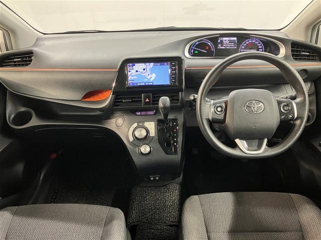 シエンタ ハイブリッド　ファンベースＸ　禁煙車　電動スライドドア　衝突軽減ブレーキ　バックモニター　ドライブレコーダー　Ｗエアバック　オートエアコン　ナビ　ＡＢＳ　　ＥＴＣ　ＰＷ　メモリーナビ　　キーレスエントリ　セキュリティ　ＥＳＣ（5枚目）