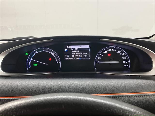 シエンタ ハイブリッド　ファンベースＸ　禁煙車　電動スライドドア　衝突軽減ブレーキ　バックモニター　ドライブレコーダー　Ｗエアバック　オートエアコン　ナビ　ＡＢＳ　　ＥＴＣ　ＰＷ　メモリーナビ　　キーレスエントリ　セキュリティ　ＥＳＣ（12枚目）