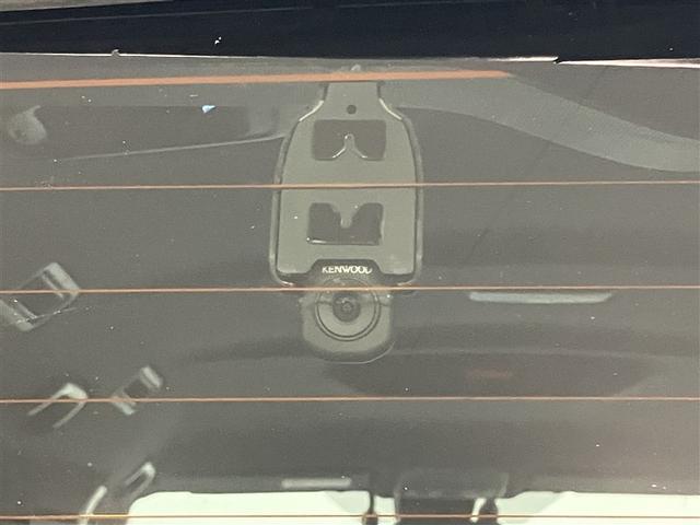 ヴォクシー ハイブリッドＺＳ　煌ＩＩＩ　禁煙車　ナビ・バックモニター　前後ドライブレコーダー　点検記録簿あり　シートヒーター　地デジＴＶ　リヤカメラ　１オナ車　スマートキー　ミュージックプレイヤー接続可　ＤＶＤ再生可　クルコン　キーレス（5枚目）