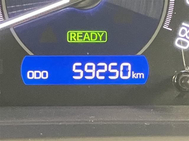 ヴォクシー ハイブリッドＺＳ　煌ＩＩＩ　禁煙車　ナビ・バックモニター　前後ドライブレコーダー　点検記録簿あり　シートヒーター　地デジＴＶ　リヤカメラ　１オナ車　スマートキー　ミュージックプレイヤー接続可　ＤＶＤ再生可　クルコン　キーレス（16枚目）