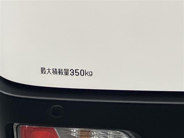 ハイゼットカーゴ ＤＸ　登録済未使用車　衝突軽減ブレーキ　踏み間違い防止　Ｗエアバック　キーフリーシステム　エコアイドル　前席パワーウィンドウ　切替４ＷＤ　エアコン　運転席エアバッグ　パワーステアリング　ＡＢＳ　ＶＤＣ（13枚目）