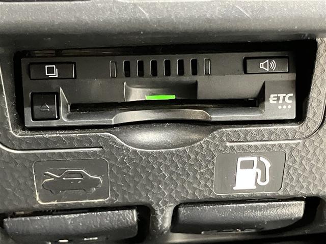 タンク カスタムG プリクラッシュ リアカメラ 両側自動ドア クルコン 1オーナー LED 横滑り防止 点検記録簿 DVD ナビTV スマートキー アルミ キーフリーシステム ETC付き オートエアコン ABS(8枚目)