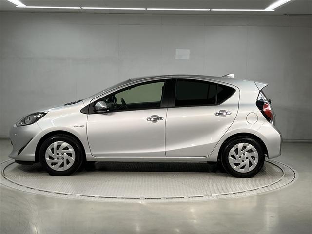 アクア Sスタイルブラック AUX端子 記録簿あり バックモニタ- 地デジフルセグ ナビTV イモビライザー スマートキープッシュスタート 1オーナー Wエアバッグ キーフリ メモリーナビゲーション ドラレコ付き ABS PS(2枚目)