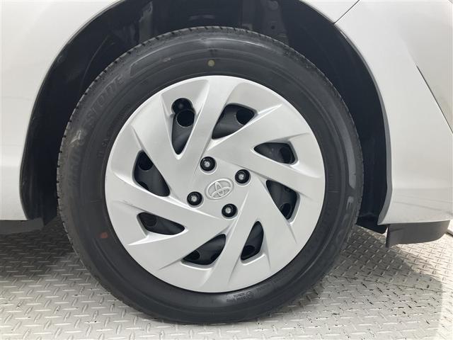 アクア Sスタイルブラック AUX端子 記録簿あり バックモニタ- 地デジフルセグ ナビTV イモビライザー スマートキープッシュスタート 1オーナー Wエアバッグ キーフリ メモリーナビゲーション ドラレコ付き ABS PS(16枚目)