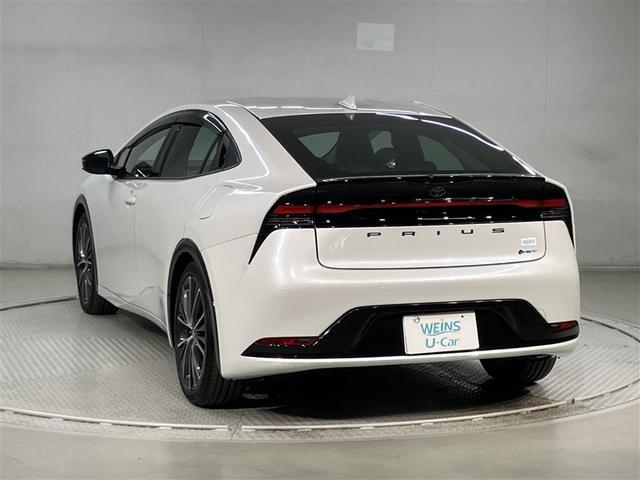 プリウス Ｚ　走行距離６９０キロ　全周囲モニター　非常給電コンセント　シートヒーター　衝突軽減ブレーキ　　ＰＷシート　１オーナ　メモリナＬＥＤランプ　ナビ・ＴＶ　オートクルーズ　アルミホイール　ドライブレコーダ（10枚目）