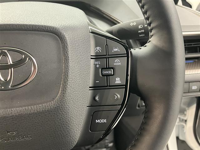 プリウス Ｚ　走行距離６９０キロ　全周囲モニター　非常給電コンセント　シートヒーター　衝突軽減ブレーキ　　ＰＷシート　１オーナ　メモリナＬＥＤランプ　ナビ・ＴＶ　オートクルーズ　アルミホイール　ドライブレコーダ（15枚目）