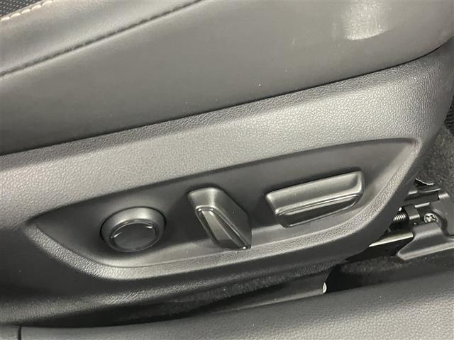 プリウス Ｚ　走行距離６９０キロ　全周囲モニター　非常給電コンセント　シートヒーター　衝突軽減ブレーキ　　ＰＷシート　１オーナ　メモリナＬＥＤランプ　ナビ・ＴＶ　オートクルーズ　アルミホイール　ドライブレコーダ（19枚目）