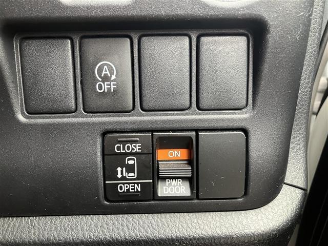 エスクァイア Ｘｉ　片側電動ドア　横滑り防止機能　Ｂカメラ　点検記録簿　パワーウインドウ　ドライブレコーダー　ＬＥＤライト　盗難防止装置　ウォークスルー　ＥＴＣ車載器　キーレス　エアコン　アルミホイール　ＤＶＤ　ＡＢＳ（8枚目）