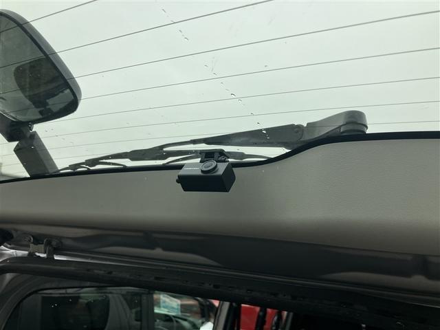 ハイエースバン ロングDX ブレーキサポート フロントベンチシート リアカメラ PW 運転席エアバッグ ナビテレビ 横滑り防止 イモビ付 パワーステアリング エアコン ミュージックプレイヤー接続可 ABS キーレス ETC付(6枚目)