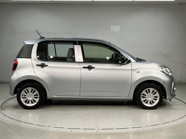 パッソ Ｘ　Ｓ　走行距離４９０００キロ　衝突回避支援システム　キーフリーシステム　デュアルエアバック　ｉストップ　ＥＳＣ　ベンチシート　エアバック付き　パワーウィンドウ　ＡＢＳ　エアコン　パワーステアリング（7枚目）