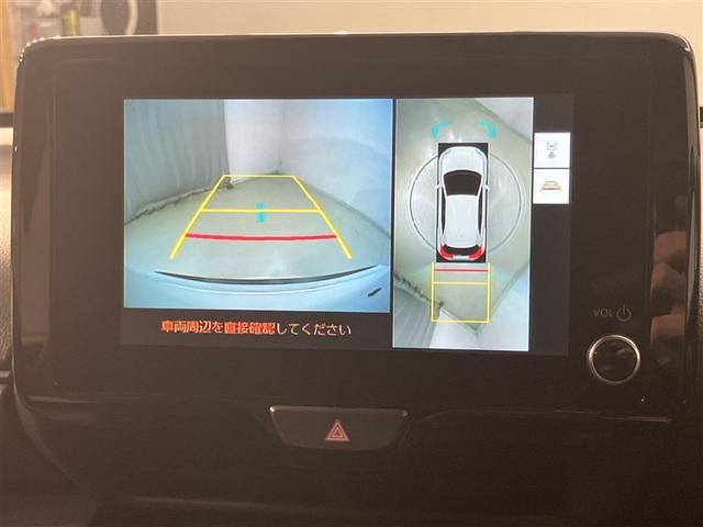 ヤリスクロス Ｚ　白黒ツートン　全周囲モニター　ＨＤＭＩ増設　シートヒーター　盗難防止装置　フルセグ　ＡＷＤ　ＥＴＣ車載器　ミュージックプレイヤー接続可　キーレス　アルミホイール　ＬＥＤヘッドランプ　　スマートキー（4枚目）