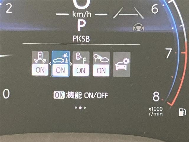 ヤリスクロス Ｚ　白黒ツートン　全周囲モニター　ＨＤＭＩ増設　シートヒーター　盗難防止装置　フルセグ　ＡＷＤ　ＥＴＣ車載器　ミュージックプレイヤー接続可　キーレス　アルミホイール　ＬＥＤヘッドランプ　　スマートキー（16枚目）