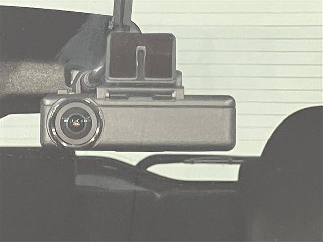 デイズルークス ハイウェイスター　Ｇターボ　禁煙車　純正ナビ・バックモニター　全周囲モニター　両側電動スライドドア　ドライブレコーダー　ＥＴＣ　衝突軽減ブレーキ　オートライト　車線逸脱アラート（6枚目）