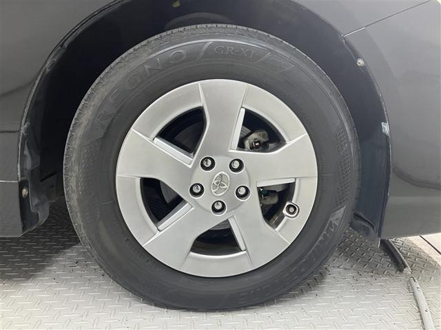 プリウス Ｇ　ＬＥＤエディション　ドライブレコーダー　盗難防止システム　Ｗエアバック　アルミ　ＬＥＤヘッドライト　メモリーナビ　ワンセグＴＶ　オートクルーズ　Ｂカメラ　スマートキー　エアバッグ　横滑り防止装置　ＡＢＳ　ＥＴＣ　ナビＴＶ（18枚目）