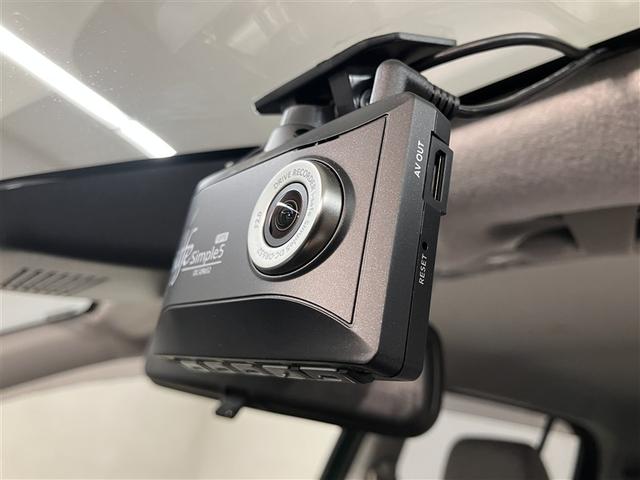 パッソ Ｘ　点検記録簿　Ａストップ　盗難防止装置　デュアルエアバッグ　横滑り防止機能　エアコン　衝突被害軽減ブレーキ　ベンチシート　キーフリーシステム　パワーウインドウ　ＡＢＳ　ドラレコ　パワーステアリング（7枚目）