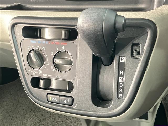 パッソ Ｘ　点検記録簿　Ａストップ　盗難防止装置　デュアルエアバッグ　横滑り防止機能　エアコン　衝突被害軽減ブレーキ　ベンチシート　キーフリーシステム　パワーウインドウ　ＡＢＳ　ドラレコ　パワーステアリング（10枚目）