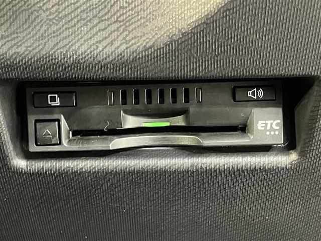 アクア Sスタイルブラック 大型オプションナビ バックモニター 障害物センサー 衝突軽減ブレーキ 点検記録簿付き 定期点検記録簿 AUX接続 TVナビ Dレコ 地デジTV LED PW ABS エアコン 運転席エアバック(12枚目)