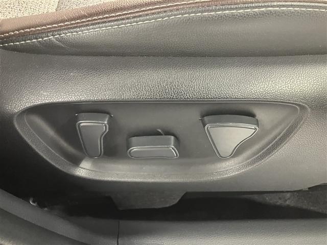 ヤリスクロス ハイブリッドZ 禁煙車 衝突軽減ブレーキ シートヒーター 全周囲カメラ 純正ナビキット USB接続 ドライブレコーダー LEDヘットランプ クルーズC 盗難防止装置 点検記録簿 キーレス スマートキー DVD再生(18枚目)