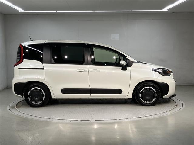 シエンタ ハイブリッドZ 大型オプションナビ 全周囲モニター 両側電動スライド 走行距離7000キロ 障害物センサー 地上デジタル ESC イモビ ナビテレビ ETC LEDライト パワーウィンドウ AAC WSRS(8枚目)