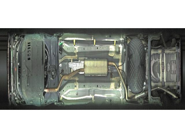 ルーミー カスタムＧ　ＶＳＣ　両側オートスライドドア　衝突軽減ブレーキシステム　バックモニター　アルミ　メディアプレイヤー接続　ＬＥＤライト　地デジフルセグＴＶ　記録簿有　ＡＡＣ　ＤＶＤ再生可　キーフリー　Ａストップ　ＰＳ（5枚目）