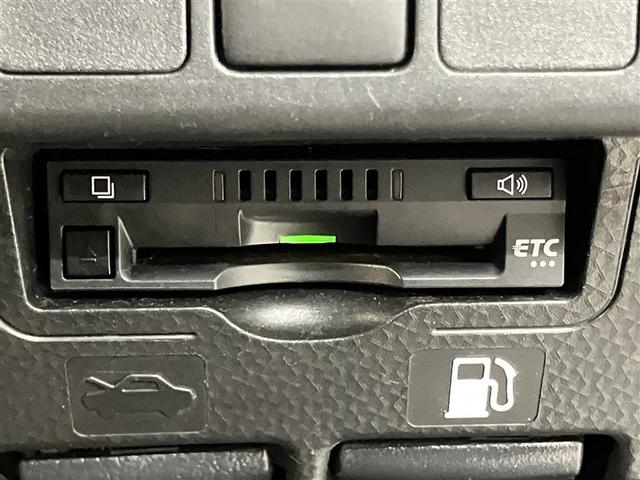 ルーミー カスタムＧ　ＶＳＣ　両側オートスライドドア　衝突軽減ブレーキシステム　バックモニター　アルミ　メディアプレイヤー接続　ＬＥＤライト　地デジフルセグＴＶ　記録簿有　ＡＡＣ　ＤＶＤ再生可　キーフリー　Ａストップ　ＰＳ（9枚目）