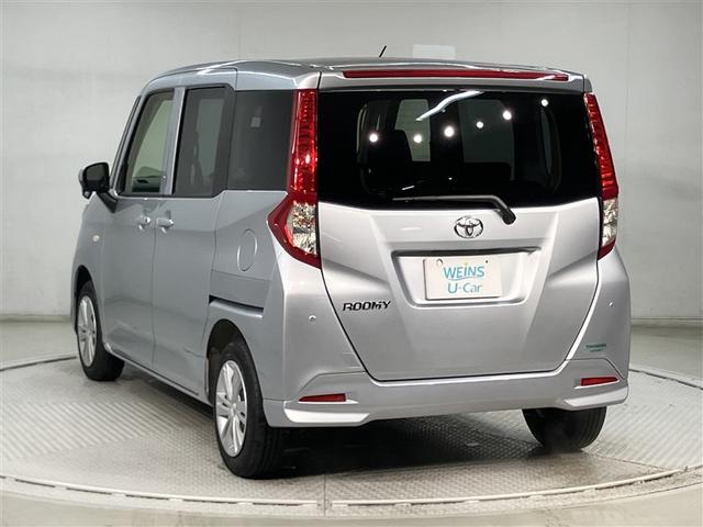 ルーミー Ｘ　片側オートスライドドア　記録簿あり　イモビ　Ｓキー　マニュアルエアコン　パワーウィンドウ　横滑り防止　キーフリー　アイドルストップ　パワーステアリング　ＷエアＢ　エアバック　ＥＴＣ　ウォークスルー（4枚目）