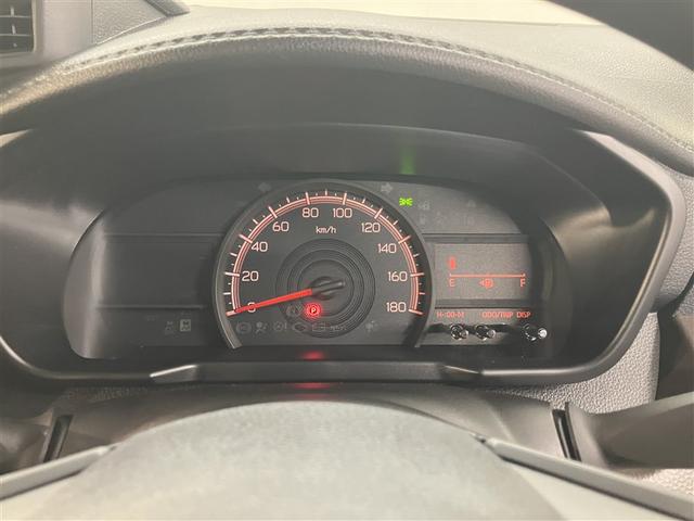 ルーミー Ｘ　片側オートスライドドア　記録簿あり　イモビ　Ｓキー　マニュアルエアコン　パワーウィンドウ　横滑り防止　キーフリー　アイドルストップ　パワーステアリング　ＷエアＢ　エアバック　ＥＴＣ　ウォークスルー（12枚目）