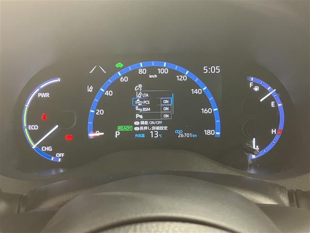 ヤリスクロス ハイブリッドＺ　走行距離２万６千キロ　トヨタ純正ナビキット　パノラミックビューモニター　地デジフルセグＴＶ　非常給電コンセント　　運転席助手席エアバッグ　点検記録簿　ＬＥＤヘットライト　ナ　ＥＴＣ車載器　ワンオーナー（17枚目）