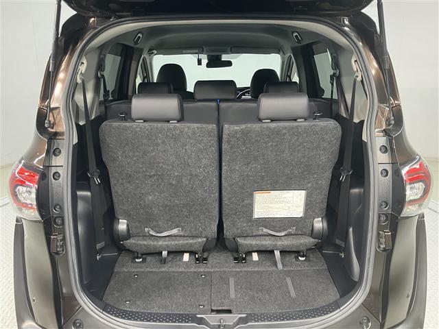 シエンタ ハイブリッドＧ　クエロ　ＰＣＳ　Ｂカメラ　オートクルーズコントロール　フルセグテレビ　ＬＥＤヘッドライト　横滑り防止　盗難防止　ＥＴＣ　オートエアコン　スマートキー　キーレスエントリー　ＤＶＤ再生　メモリ－ナビ　エアバッグ（23枚目）