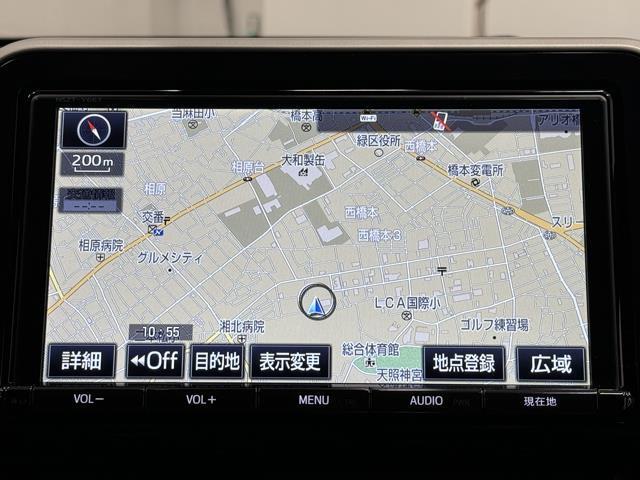 Ｃ－ＨＲ Ｇ　運転席エアバック　ＤＶＤ再生機能　Ｂカメラ　ＬＥＤヘッドライト　助手席エアバック　サイドカーテンエアバック　横滑り防止装置付　アイドルストップ　ハーフレザーシート　記録簿有り　キーフリーシステム（5枚目）