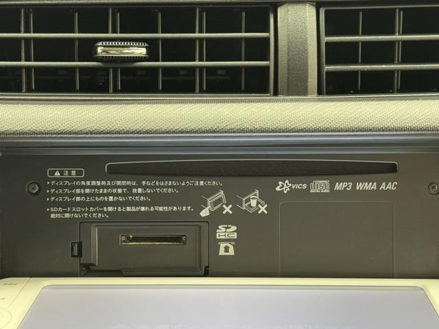 アクア Ｓ　スマートキープッシュスタート　キーレスエントリ　ドラレコ付　イモビ　ナビ＆ＴＶ　オートエアコン　デュアルエアバック　ＥＳＣ　Ｂカメラ　パワーウィンドウ　ＡＵＸ端子　ＥＴＣ　ＳＲＳ　ワンセグＴＶ　ＡＢＳ（8枚目）