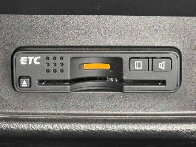 オデッセイハイブリッド ハイブリッドアブソルート・ホンダセンシング アルミ サイドカーテンエアバック リアカメラ Pシート フルオートエアコン デュアルエアコン ABS 整備記録簿 キーレス VSA Wエアバッグ LEDライト 3列シート パワーウィンドウ ナビTV(8枚目)