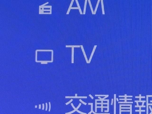 シエンタ ハイブリッドＧ　サポカー　地デジテレビ　ドライブレコーダー　メモリナビ　クルーズコントロール　Ｗ電動ドア　ＬＥＤ　ＶＳＣ　ＥＴＣ　キーフリー　ミュージックプレイヤー接続可　３列シート　アイドリングストップ　ＡＢＳ（7枚目）