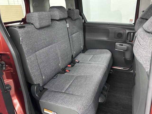 シエンタ Ｚ　Ｗ電動ドア　イモビ　クルーズＣ　ＬＥＤヘッドランプ　アルミ　ＥＴＣ　Ｓキー　横滑り防止機能　メモリーナビ　パワーウィンドウ　記録簿　エアバック　ＡＢＳ　ドラレコ　カーテンエアバック　ウォークスルー（17枚目）