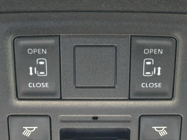 ノア ハイブリッドＳ－Ｇ　クルーズコントロール　フルセグＴＶ　Ｗエアコン　両側パワースライドドア　ＤＶＤ　ＬＥＤライト　ワンオーナー　ＥＴＣ　バックカメラ　メモリーナビ　４ＷＤ　スマートキー　衝突被害軽減システム　３列シート（14枚目）