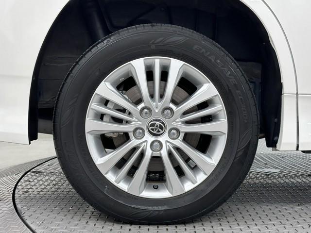 ノア ハイブリッドＳ－Ｇ　クルーズコントロール　フルセグＴＶ　Ｗエアコン　両側パワースライドドア　ＤＶＤ　ＬＥＤライト　ワンオーナー　ＥＴＣ　バックカメラ　メモリーナビ　４ＷＤ　スマートキー　衝突被害軽減システム　３列シート（19枚目）