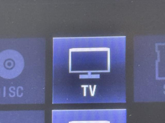 マークＸ ２５０Ｇ　ＤＶＤ再生機能　ＡＡＣ　キーレスエントリー　ＡＵＸ　Ｓキー　オートクルーズ　イモビ　パワーウインド　ＰＳ　エアバック　ドラレコ　サイドエアバッグ　ＡＢＳ　パワーシート　ナビＴＶ　Ｗエアバッグ　ＥＴＣ（7枚目）