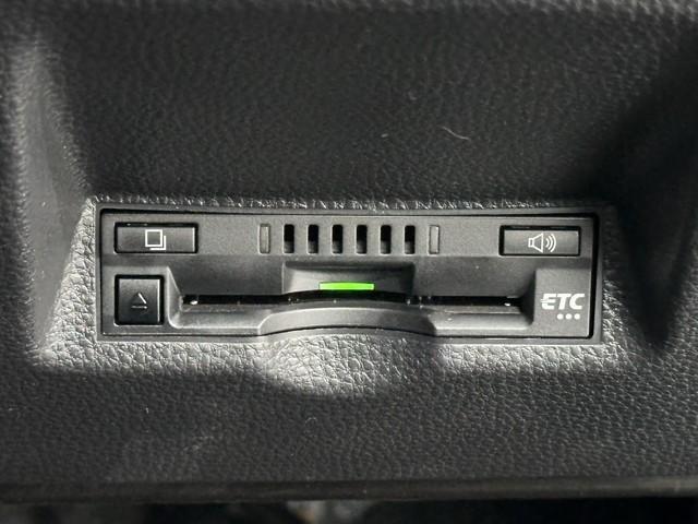 ヤリス G 点検記録簿 Bカメラ エアコン 地デジ スマートキー&プッシュスタート ドライブレコーダー LEDヘッド イモビ 横滑り防止システム クルーズC ABS パワーウィンドウ パワーステアリング TV(7枚目)