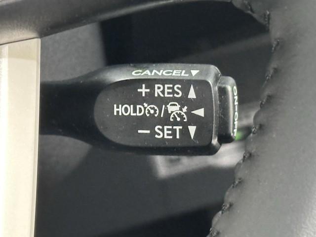 プリウス A 衝突軽減ブレーキシステム Bモニタ 記録簿有 LEDヘッド クルーズコントロール セキュリティー スマートキー パワーステアリング Iストップ ETC 1オーナー アルミホイル オートエアコン SRS(13枚目)