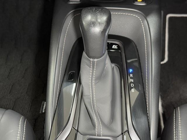 �e���݂₷���V�t�g�ł��B�@�⓹��M���̑������{�ł͑��삪�ȒP�ł����ł��B�@�V�t�g�`�F���W���₷�����ɍl�����Ĕz�u����Ă���̂ő��삵�Ղ��ł���B