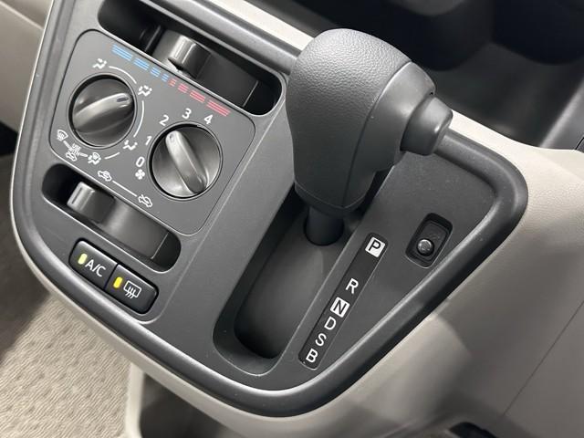 パッソ X S 衝突回避支援システム 盗難防止システム キーフリーシステム デュアルエアバック スマートキー iストップ ESC エアバック付き パワーウィンドウ ABS エアコン パワーステアリング(7枚目)