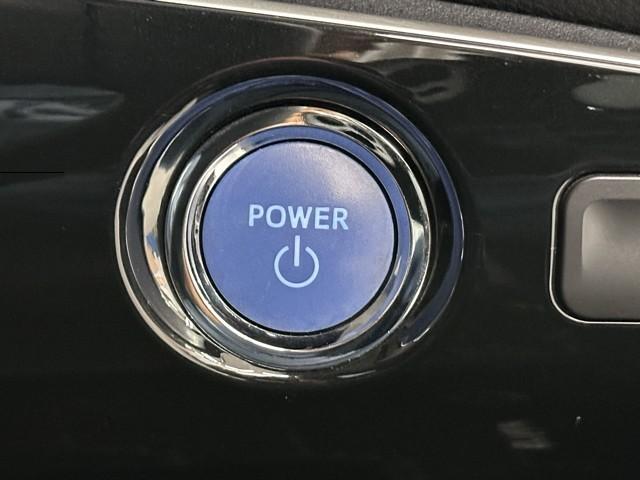 プリウス E パワーウインドウ キーレス スマートK 盗難防止システム ダブルエアバック パワーステアリング オートエアコン メモリーナビ ABS エアバック LEDヘッドランプ ナビ&TV アルミホイール 記録簿(10枚目)