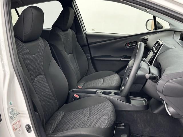 プリウス E パワーウインドウ キーレス スマートK 盗難防止システム ダブルエアバック パワーステアリング オートエアコン メモリーナビ ABS エアバック LEDヘッドランプ ナビ&TV アルミホイール 記録簿(15枚目)