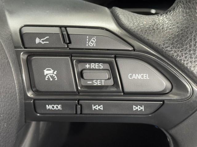 アクア X 踏み間違い防止 100V イモビ ナビ&TV ドライブレコーダー フルセグ 点検記録簿 LEDヘッドライト スマートキー 横滑り防止機能 キーレスエントリー アルミホイール オートクルーズ ETC(11枚目)