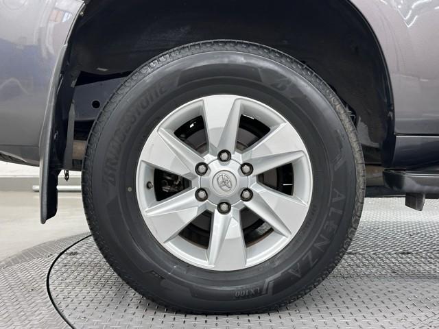 ランドクルーザープラド TX LEDランプ リアカメラ ABS付き 盗難防止装置 アルミホイール オートクルーズコントロール 3列 ドライブレコーダ ワンオナ メモリーナビ キーレス メディアプレイヤー接続 サイドエアバッグ(19枚目)