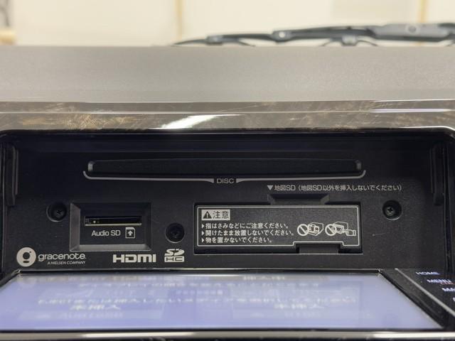 ハイエースバン スーパーＧＬ　ダークプライムＩＩ　ＬＥＤヘットライト　メモリーナビゲーション　ミュージックプレイヤー接続可　地デジ　スマキー　ＡＢＳ　フルフラット　盗難警報装置　運転席エアバッグ　リアクーラー　オートエアコン　パワーウインドウ　記録簿（9枚目）